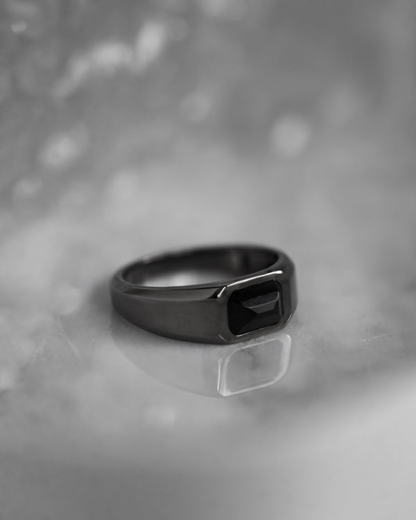 Nightfall Onyx Signet